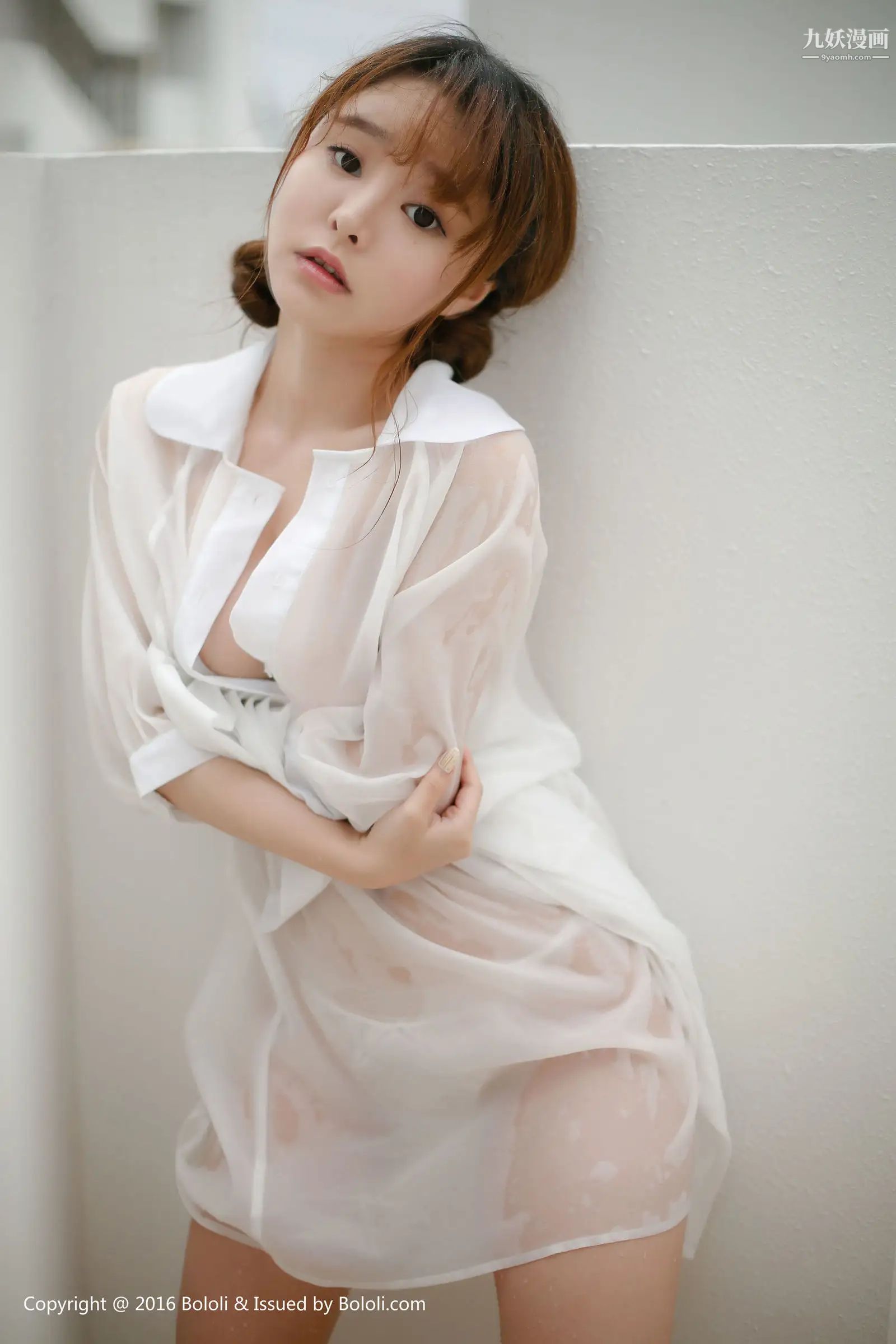 性感写真[真人集]巨乳蜜桃比基尼，丁字裤的诱惑，寒赐浴华清池，温泉水滑洗凝脂！