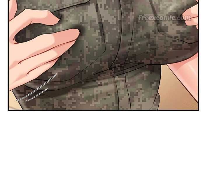 报告女班长:一根突起第50話-狂吸大隊長的奶