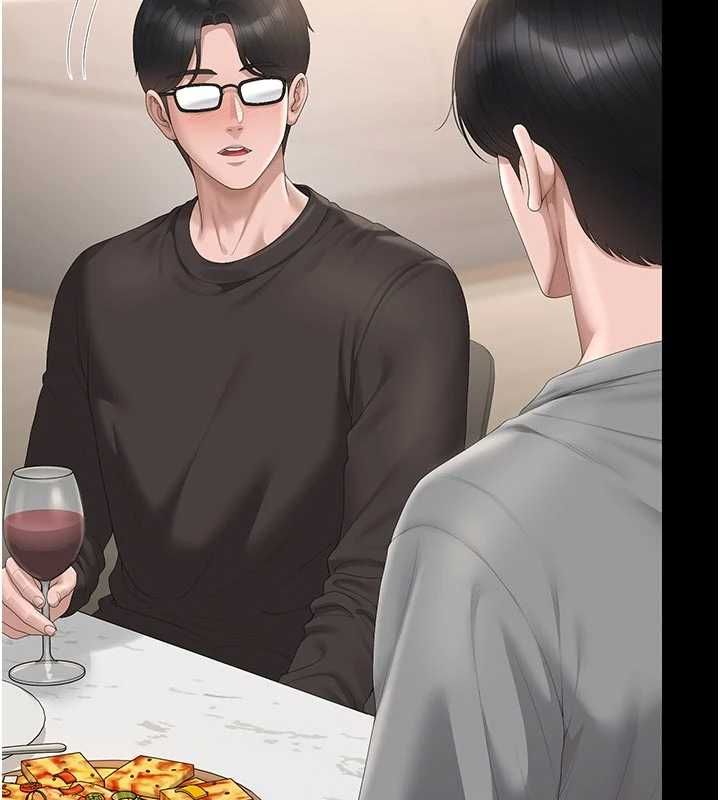 猎艷管理员第48話-餐桌底下的性騷擾