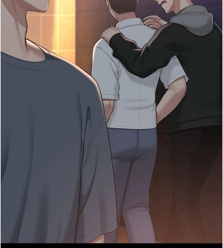 校园成人礼第57話-躲在男廁親密接觸